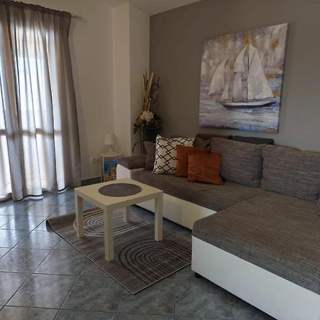 Apartments Tomic Biograd Na Moru Exteriör bild